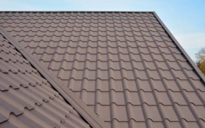 Metal vs. Asphalt Roofs: The Pros and Cons