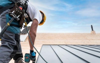 Main Differences Between Roofers and Roofing Contractors