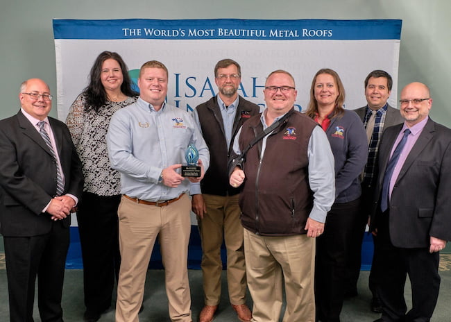 AMR Team Receiving Manufacturer Sales Award